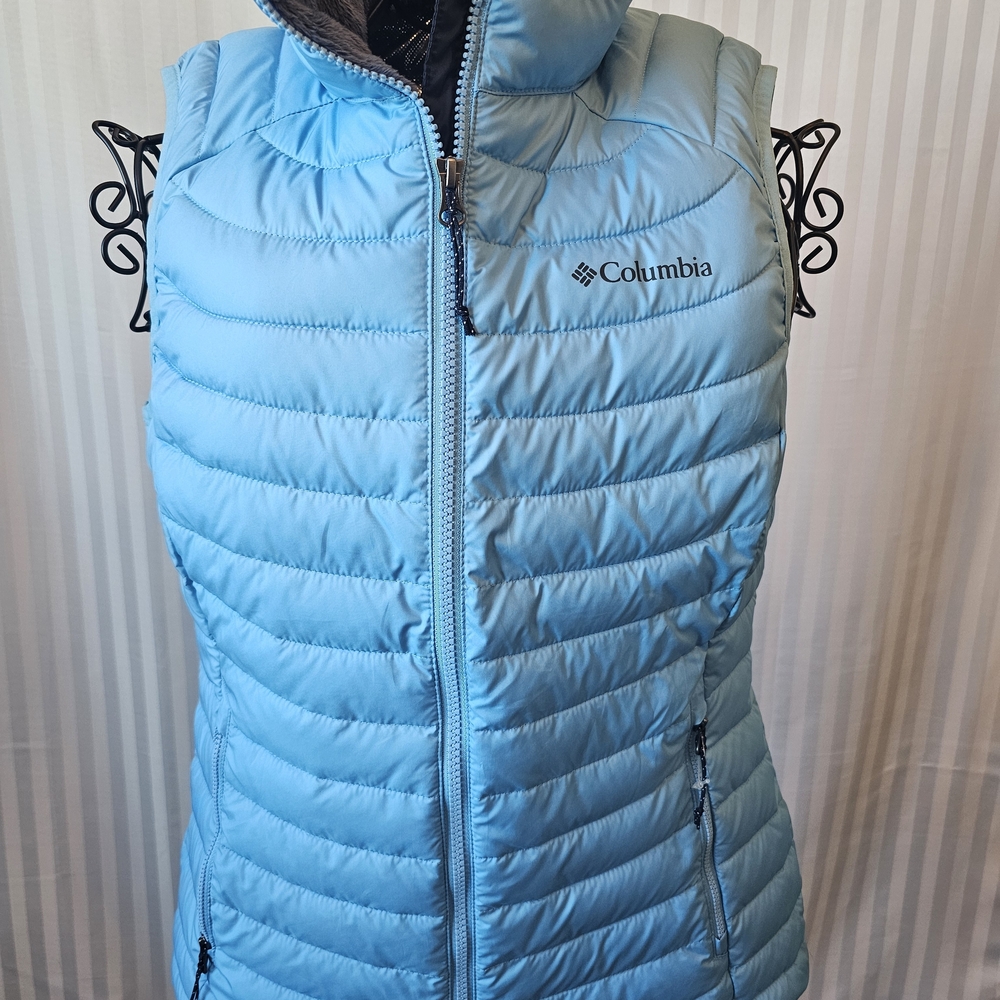 Columbia Women's Blue Puffer Vest